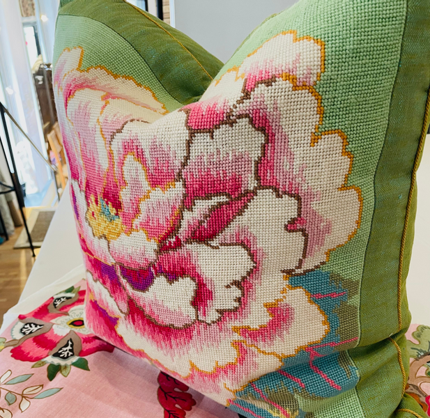 Floating Peony