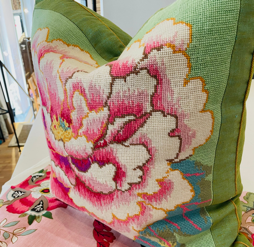 Floating Peony